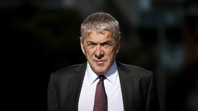 
                    Nove anos depois, tribunal vai julgar ação de Sócrates contra o Estado
                