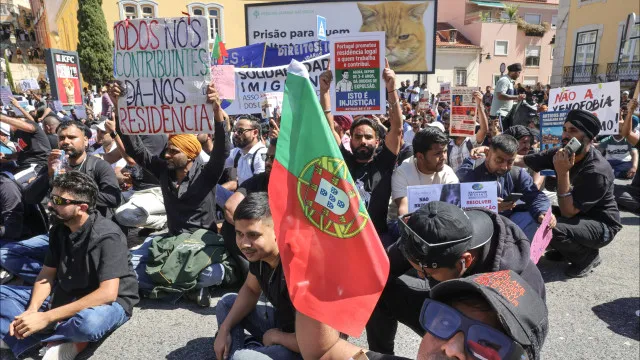 
                    Mais de mil imigrantes ilegais saíram do país pelo retorno voluntário
                
