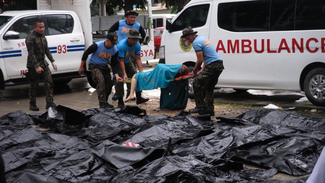 N.º de mortos após sismo nas Filipinas sobe para mais de 60. As imagens