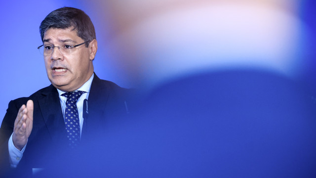 PS ameaça ministro da Educação após declarações sobre alunos pobres