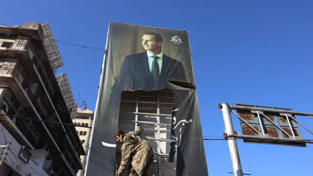 
                    Síria: Novo parlamento realiza 1.ª sessão desde queda de Bashar al-Assad
                