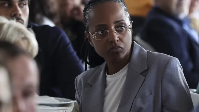 
                    AR conclui que Eva Cruzeiro violou deveres, mas não pode ser sancionada
                