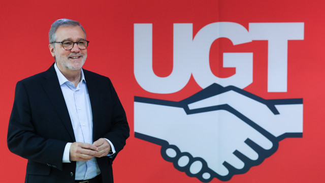 UGT defende semana de 35 horas e mais pagamento por horas extra