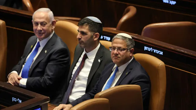 Governo de Netanyahu desafia pela primeira vez Supremo Tribunal israelita
