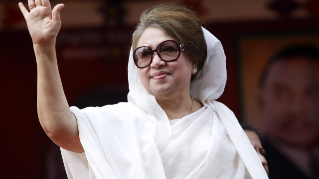 Ex-PM e candidata eleitoral no Bangladesh Khaleda Zia morre aos 80 anos