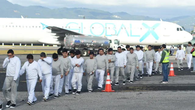 
                    EUA deportaram quase 2.300 mexicanos para a Guatemala este ano
                