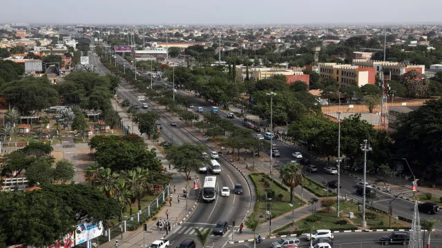 
                    Angolanos vão poder tratar do BI a partir do seu domicílio
                