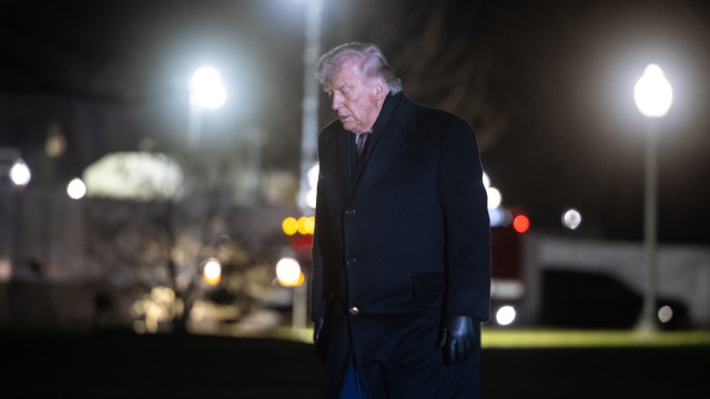 Após mais uma morte, Trump acusa democratas de