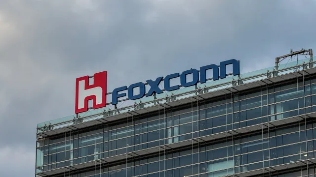 Foxconn vai ajudar a desenvolver infraestruturas de IA na Europa