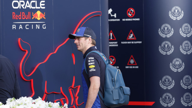 Verstappen compara novos carros de Fórmula 1 a elétricos da Fórmula E