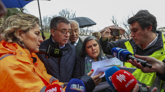 Seguro visitou estragos em Coimbra e deixou palavras de ânimo