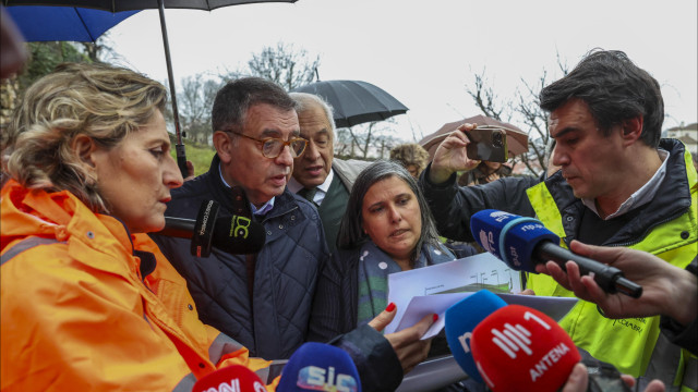 Seguro visitou estragos em Coimbra e deixou palavras de ânimo