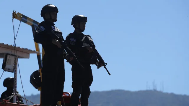 
                    EUA atacam nova embarcação no mar das Caraíbas e causam três mortos
                