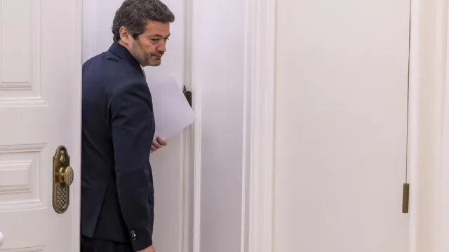 
                    Ventura confirma nova reunião com Montenegro sobre lei laboral
                