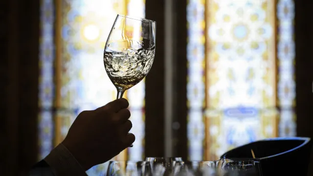 HÃ¡ tanto vinho que era possÃvel estar 3 anos sem produzir. Consumo baixou