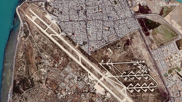 Pontes e aeroporto perto do estreito de Ormuz atacados pelos EUA