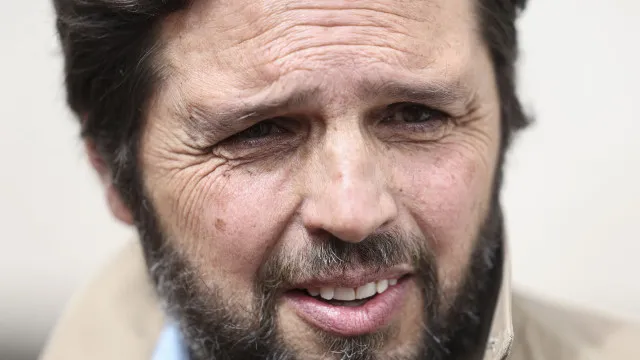 
                    Representante de Portugal na Bienal contra participação da Rússia e Israel
                