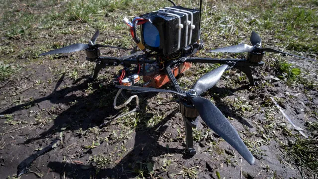 Defesas antiaéreas russas abatem 376 drones ucranianos em 14 regiões