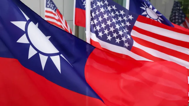 
                    Presidentes de Taiwan e dos EUA dispostos a dialogar diretamente
                