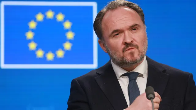 Comissário Dan Jørgensen: Crise "não é energética, é de combustíveis"