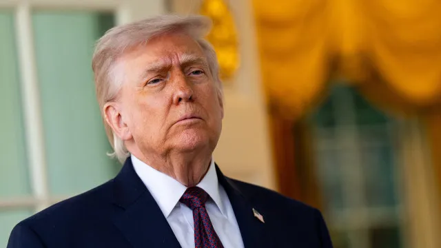 
                    Trump afirma que Teerão aceitou 