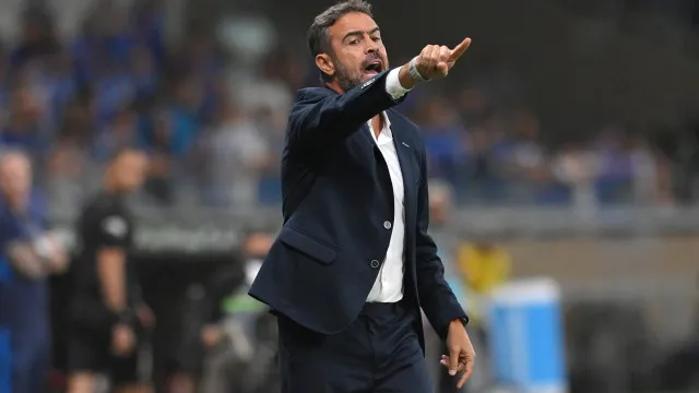 
                    Noite 'infernal' para Artur Jorge e Franclim Carvalho na América do Sul
                