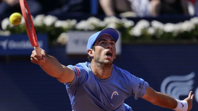 Tenista Nuno Borges eliminado nos quartos de final do torneio de Cagliari