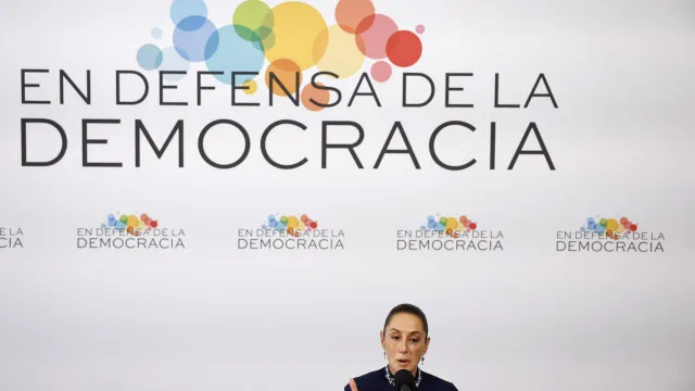 
                    México propõe 10% do gasto em armamento mundial para reflorestamento
                