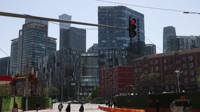 
                    China mantém taxa de juro de referência em 3% pelo 12.º mês consecutivo
                