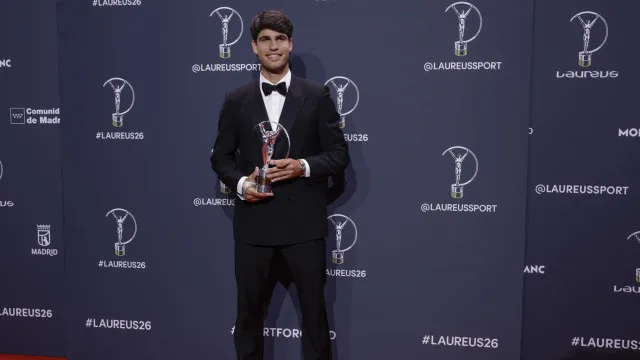 Carlos Alcaraz e Aryna Sabalenka conquistam prémio Laureus