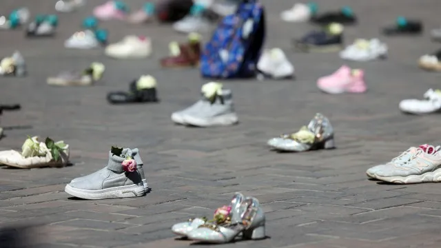 Irão revê balanço de ataque contra escola de Minab para 155 mortos