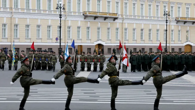Desfile militar na Rússia sem tanques e mísseis: "Terrorismo ucraniano"