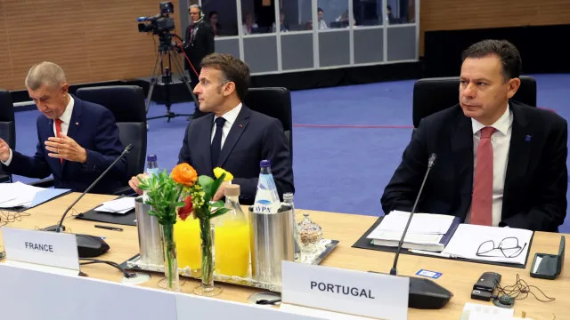 
                    Montenegro defende diálogo com Rússia e concorda com Putin no G20
                