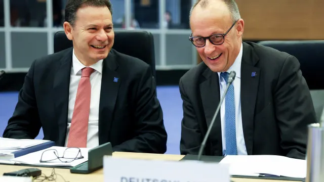 
                    Montenegro avisa: Opor-se-á a orçamento da UE se desrespeitar coesão
                