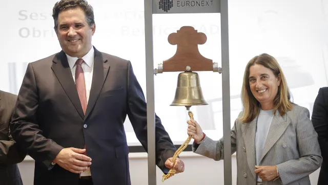 
                    Fundo dos EUA compra participação do 