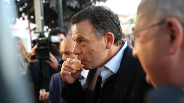 Reforma laboral? "Não quero privilegiar nem excluir nenhum" partido