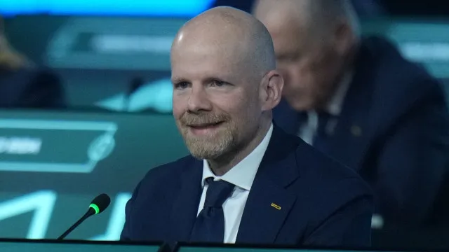 FIFA visita China face a impasse sobre direitos do Mundial