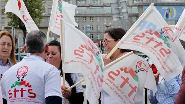 
                    Greve dos trabalhadores da saúde com 60% de adesão, diz sindicato
                