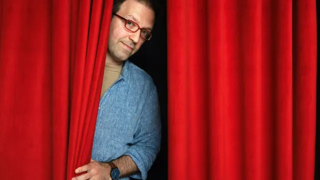 
                    Ilusionista Helder Guimarães abre estúdio no Porto com novo espetáculo
                