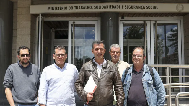 "Greve geral nunca poderia ser depois de nos terem assaltado a casa"