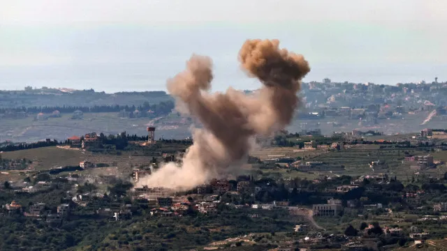 
                    Ataque israelita causa seis mortos no Líbano
                