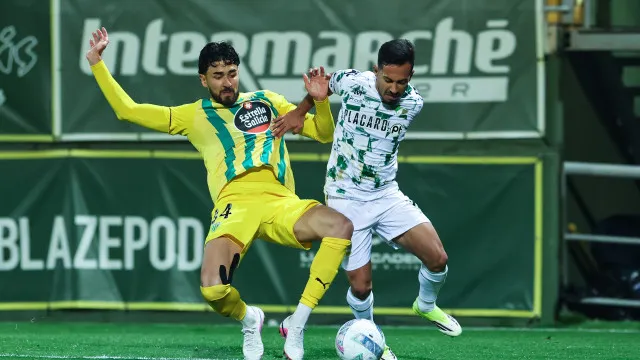 
                    Tondela vence Moreirense mas continua em zona de despromoção
                