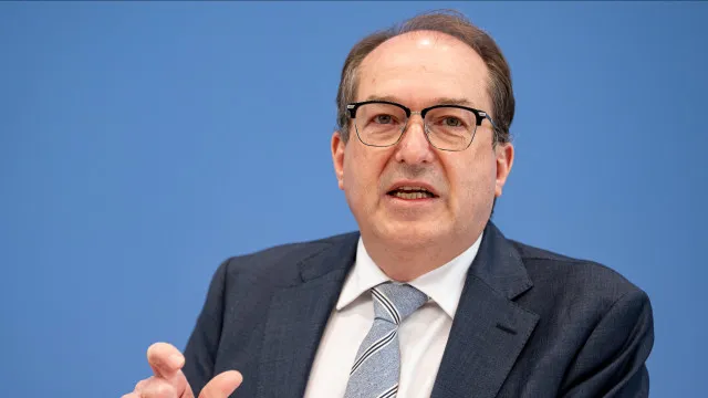 
                    Alemanha vai investir 10.000 milhões em Proteção Civil face a ameaças
                