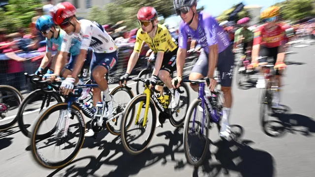 Narváez conquista quarta etapa do Giro e Ciccone veste a 'maglia rosa'