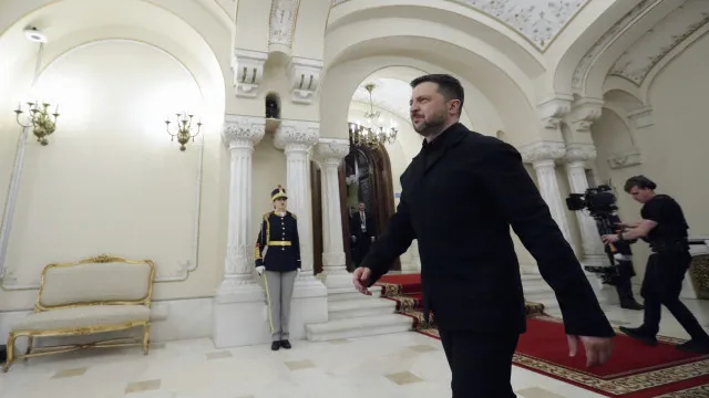 Zelensky pede a Trump que aborde a invasão russa com Xi Jinping