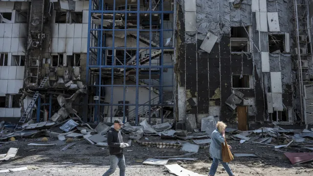 Novo balanço aponta para 21 mortos em ataque russo contra Kyiv