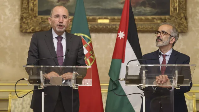 Portugal e Jordânia defendem ligação aérea direta entre as duas capitais