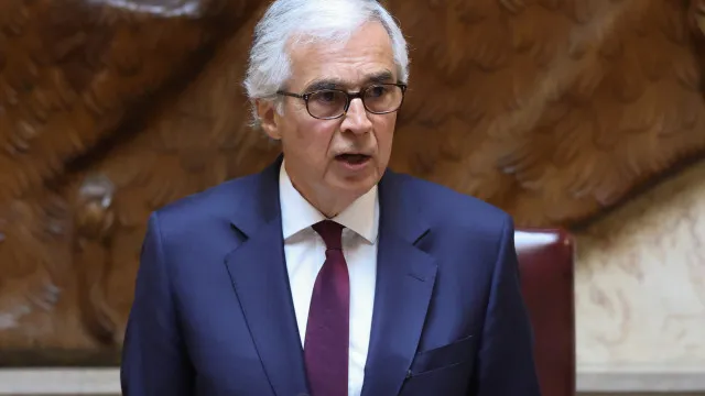 
                    Parlamento analisa constitucionalidade da revisão proposta pelo Chega
                
