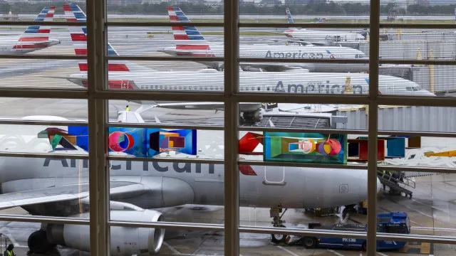 American Airlines suspende rotas no verão pelo aumento dos combustíveis
