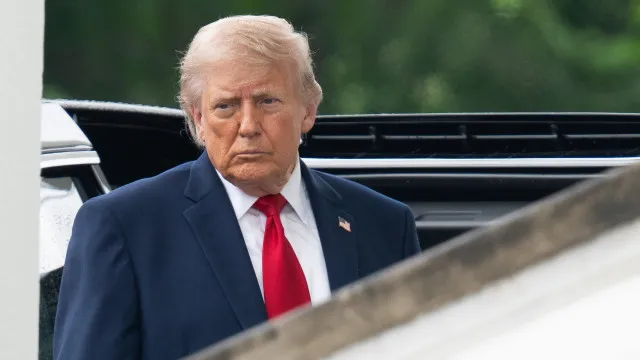 
                    Trump garante que Irão 